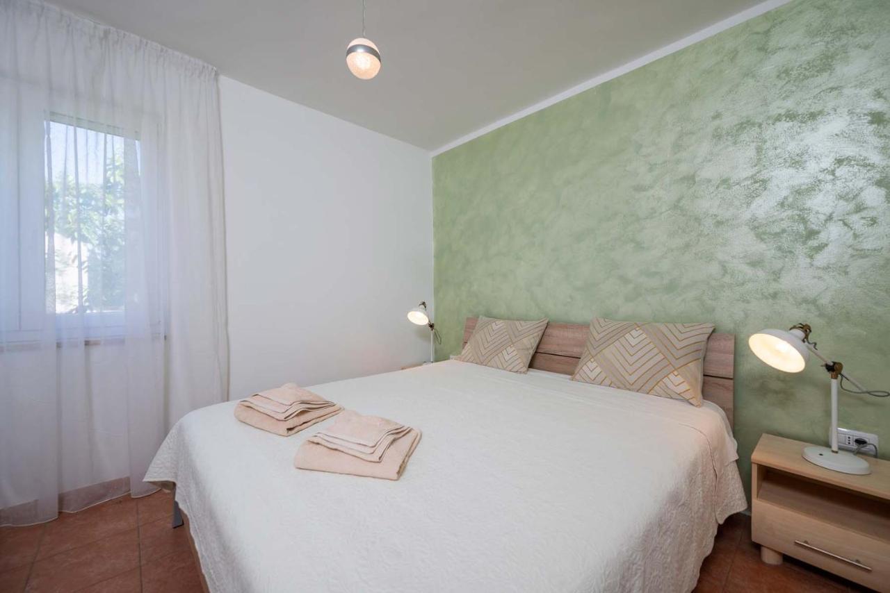 Apartments Pimpinella 프레멘투라 외부 사진